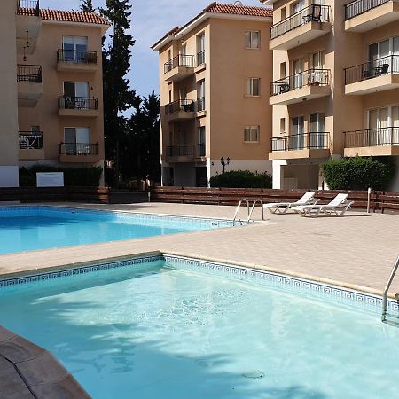 Psyche Harbor Apartamento Paphos Exterior foto