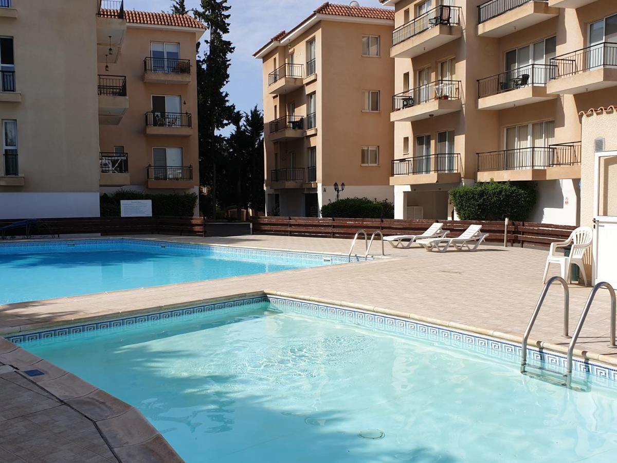 Psyche Harbor Apartamento Paphos Exterior foto